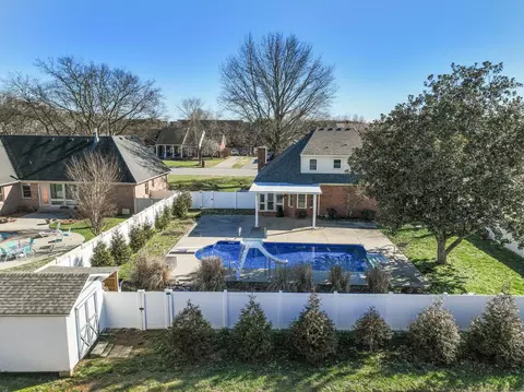 Exterior - 1415 Wall St, Murfreesboro, TN 37130 photo 6 of 10