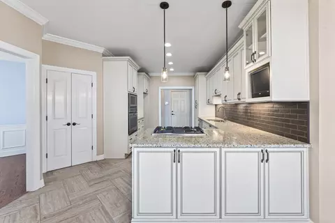 Kitchen - 1415 Wall St, Murfreesboro, TN 37130 photo 3 of 4