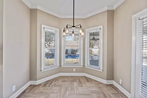 Dining - 1415 Wall St, Murfreesboro, TN 37130 photo 1 of 1