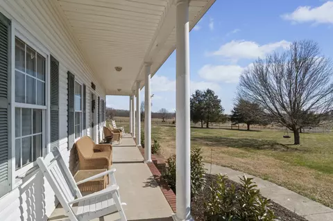 Exterior - 1545 Manley Loop, Dickson, TN 37055 photo 12 of 12