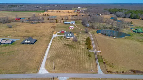 1545 Manley Loop, Dickson, TN 37055