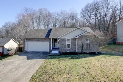 1685 Windriver Rd, Clarksville, TN 37042