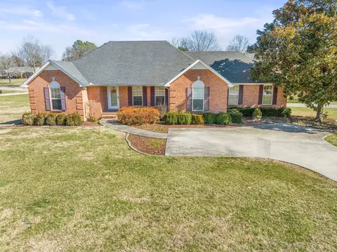 205 Yorktown Dr #44, Tullahoma, TN 37388