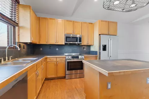 800 Woodland St #305, Nashville, TN 37206