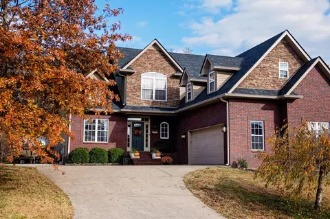 837 E Accipiter Cir, Clarksville, TN 37043