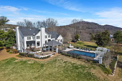 View/Area - 1002 Tulloss Rd, Franklin, TN 37067 photo 3 of 6
