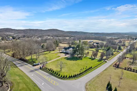 View/Area - 1002 Tulloss Rd, Franklin, TN 37067 photo 6 of 6