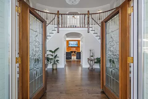 Entry Way - 1002 Tulloss Rd, Franklin, TN 37067 photo 2 of 6
