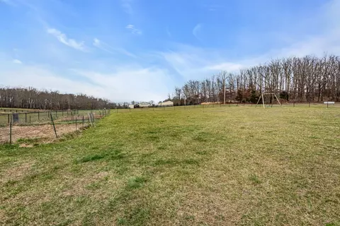 Exterior - 433 Pruett Rd, Dickson, TN 37055 photo 8 of 9