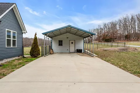 Exterior - 433 Pruett Rd, Dickson, TN 37055 photo 7 of 9