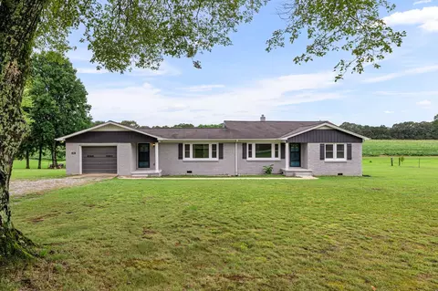 242 Highway 20, Summertown, TN 38483