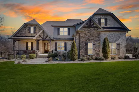 3756 Ronstadt Rd, Thompsons Station, TN 37179