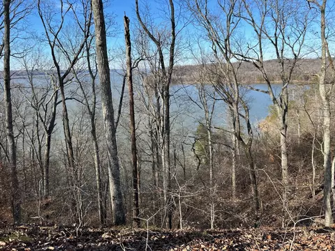 910 Float Ln, Waverly, TN 37185 photo 7
