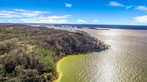 910 Float Ln, Waverly, TN 37185 photo 18