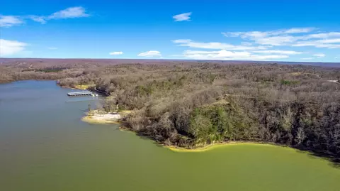 910 Float Ln, Waverly, TN 37185 photo 27