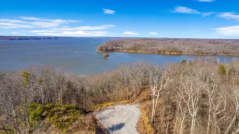 910 Float Ln, Waverly, TN 37185 photo 31