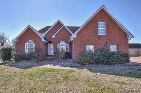 1506 Whitmore St, Lebanon, TN 37087