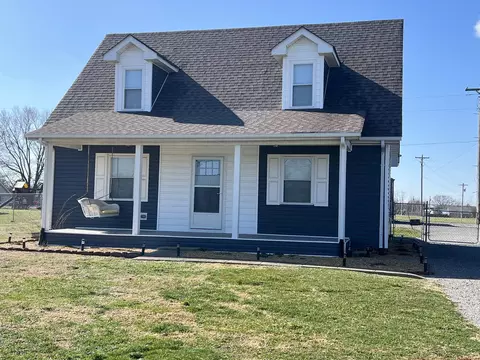 1136 Old Highway 52, Lafayette, TN 37083