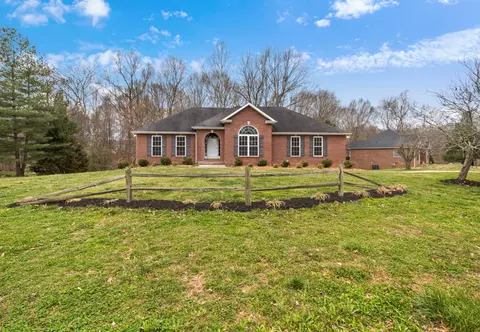 2576 Village Ct, Clarksville, TN 37043