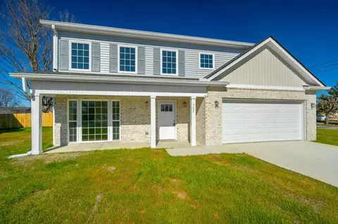 722 E South St, Greenbrier, TN 37073