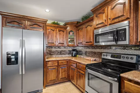 Kitchen - 309 Brandywine Ln, Springfield, TN 37172 photo 1 of 4