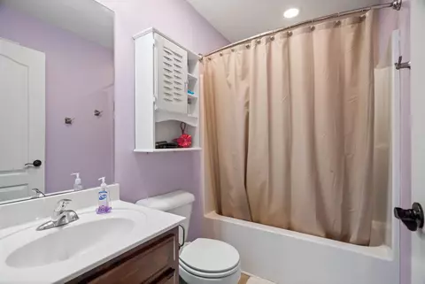 Bath - 309 Brandywine Ln, Springfield, TN 37172 photo 4 of 4