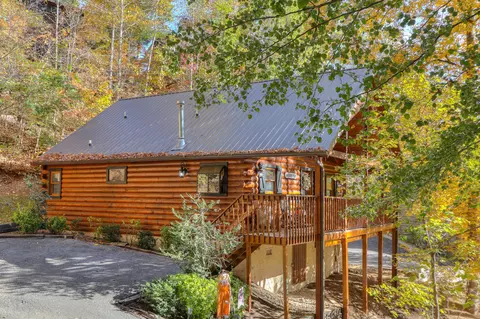 920 Cub Run Way, Sevierville, TN 37862