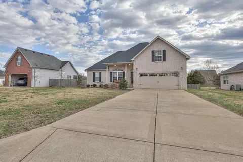 Exterior - 1019 Vince Ct, Murfreesboro, TN 37128 photo 2 of 8