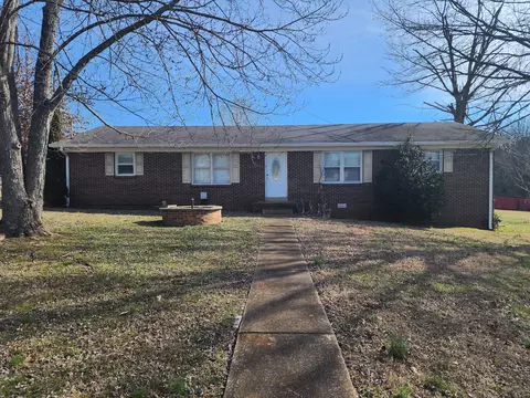 308 Shadow Dr, Shelbyville, TN 37160