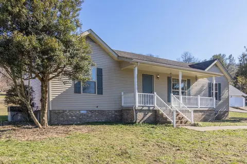 6829 Hartsville Rd, Dixon Springs, TN 37057