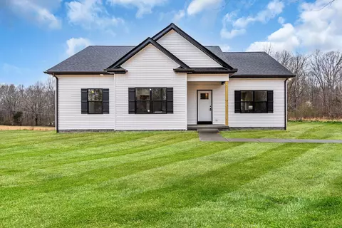 1264 Hornal Rd, White Bluff, TN 37187