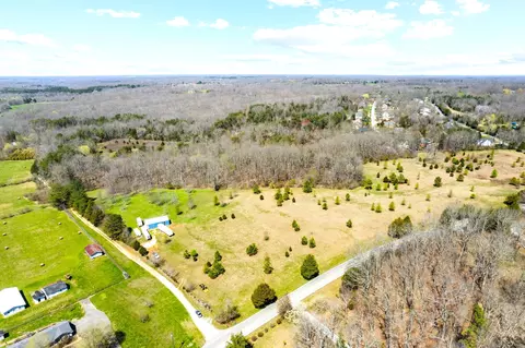 7149 Dice Lampley Rd, Fairview, TN 37062 photo 4