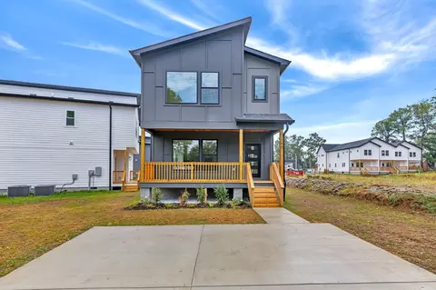 197 Paragon Mills Rd, Nashville, TN 37211