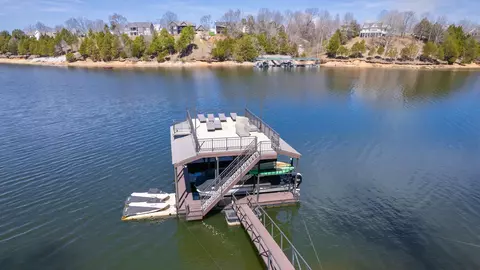 20 W Rockcrest Cir, Winchester, TN 37398