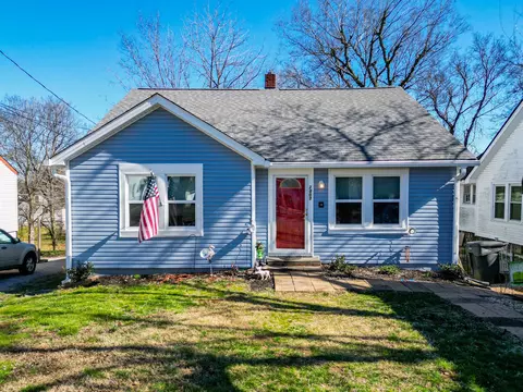 2007 Denham Ave, Columbia, TN 38401
