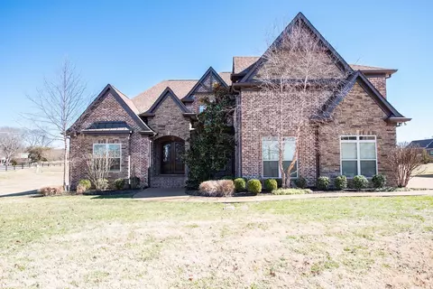 201 Bryson Pl, Mount Juliet, TN 37122