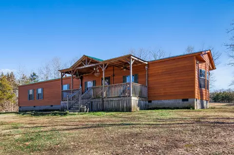 1106 Spradlin Rd, Dickson, TN 37055 photo 2