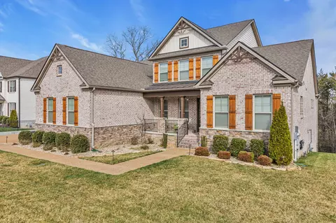 800 Alameda Ave, Nolensville, TN 37135