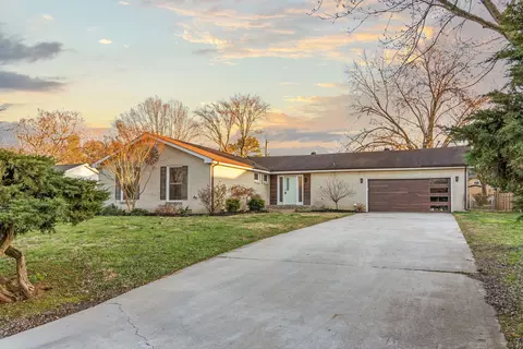 2144 Pace Dr, Clarksville, TN 37043