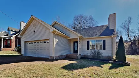 206 Apache Trl, White House, TN 37188