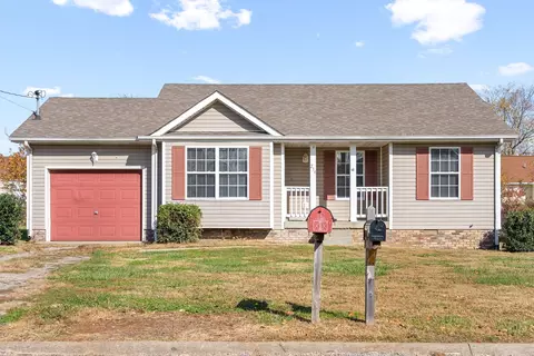 234 Waterford Dr, Oak Grove, KY 42262