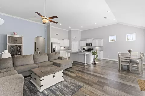Living - 1502 Grassypointe Ct, Murfreesboro, TN 37129 photo 1 of 1