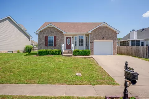 2596 Cider Dr, Clarksville, TN 37040