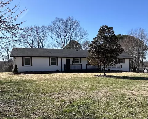 418 Indian Lake Rd, Hendersonville, TN 37075