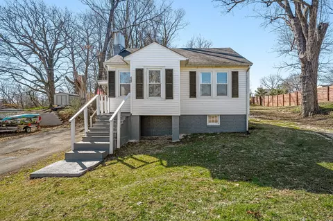 627 Douglas St, Cookeville, TN 38501