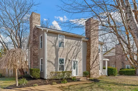 2220 Cabin Hill Rd #A, Nashville, TN 37214