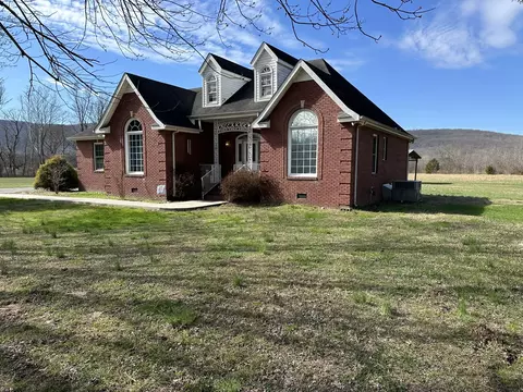 3723 Keith Cove Rd, Winchester, TN 37398