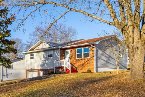 2806 SE Midfield Cir, Cleveland, TN 37323