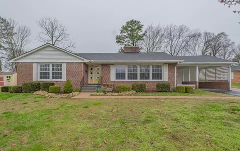 310 Beechcrest Cir, Lewisburg, TN 37091