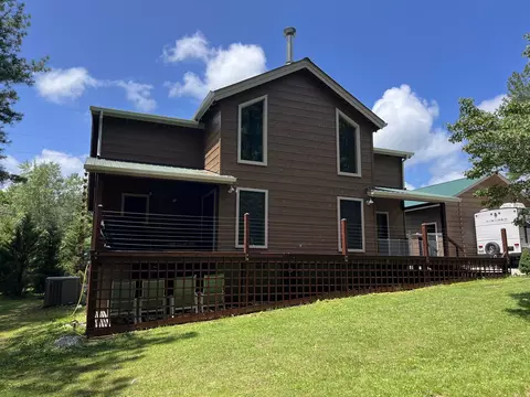 3948 Rocky River Rd, Rock Island, TN 38581